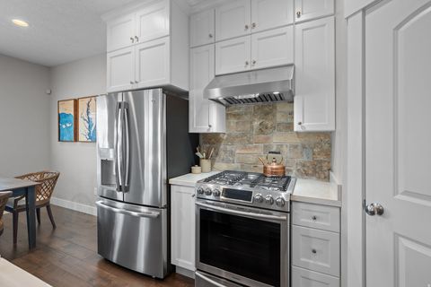 Tiny photo for 713 S 1803 W, Orem, UT 84059 (MLS # 2138672)