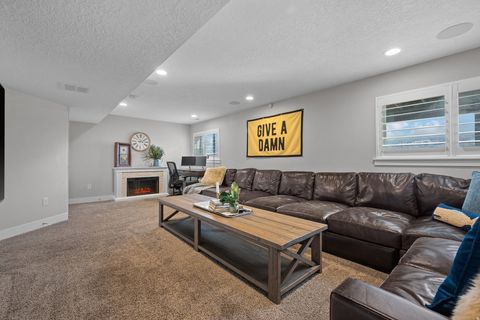 Tiny photo for 713 S 1803 W, Orem, UT 84059 (MLS # 2138672)