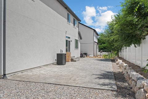 Tiny photo for 4896 S SNARR HAVEN CT W, Taylorsville, UT 84129 (MLS # 2171264)