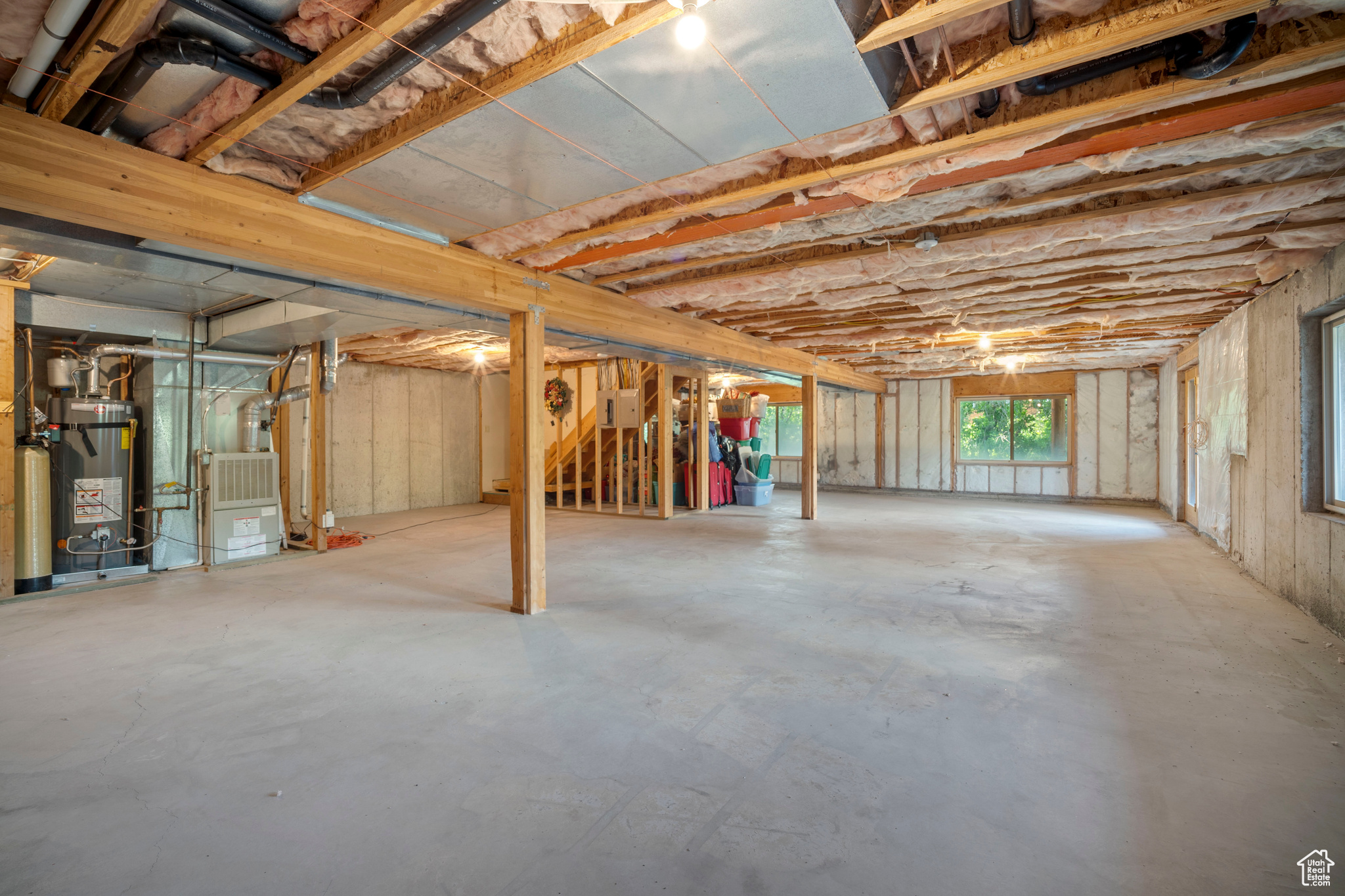 HIGH COUNTRY ESTATES - Residential