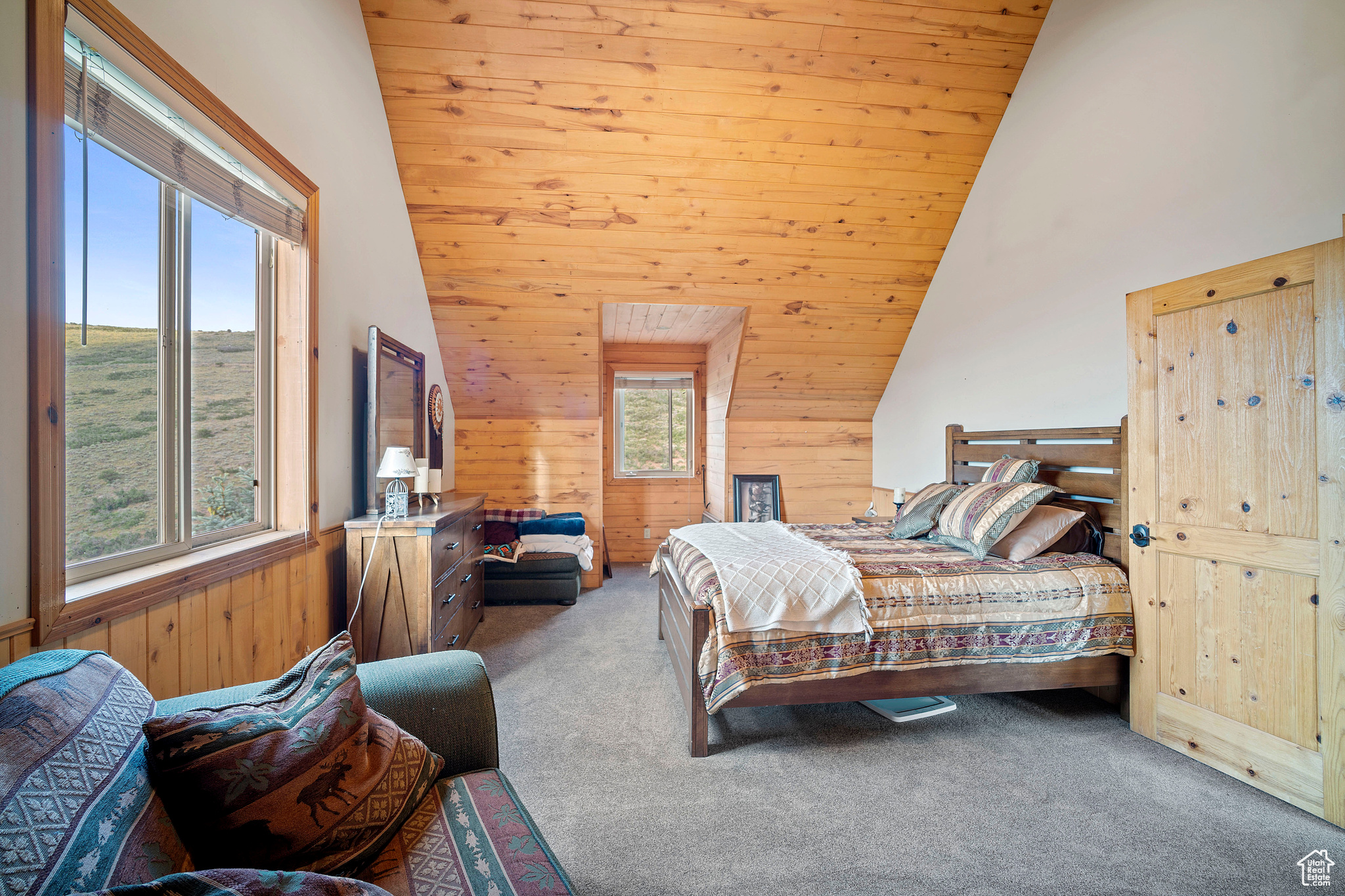 HIGH COUNTRY ESTATES - Residential