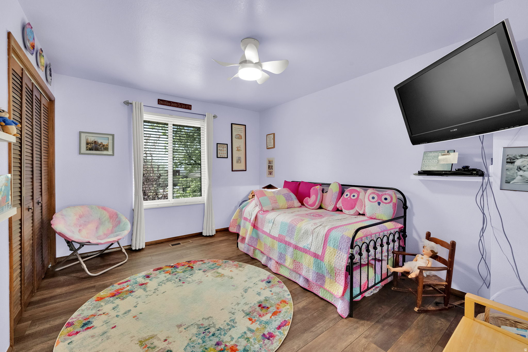 HOLMES ESTATES - Residential