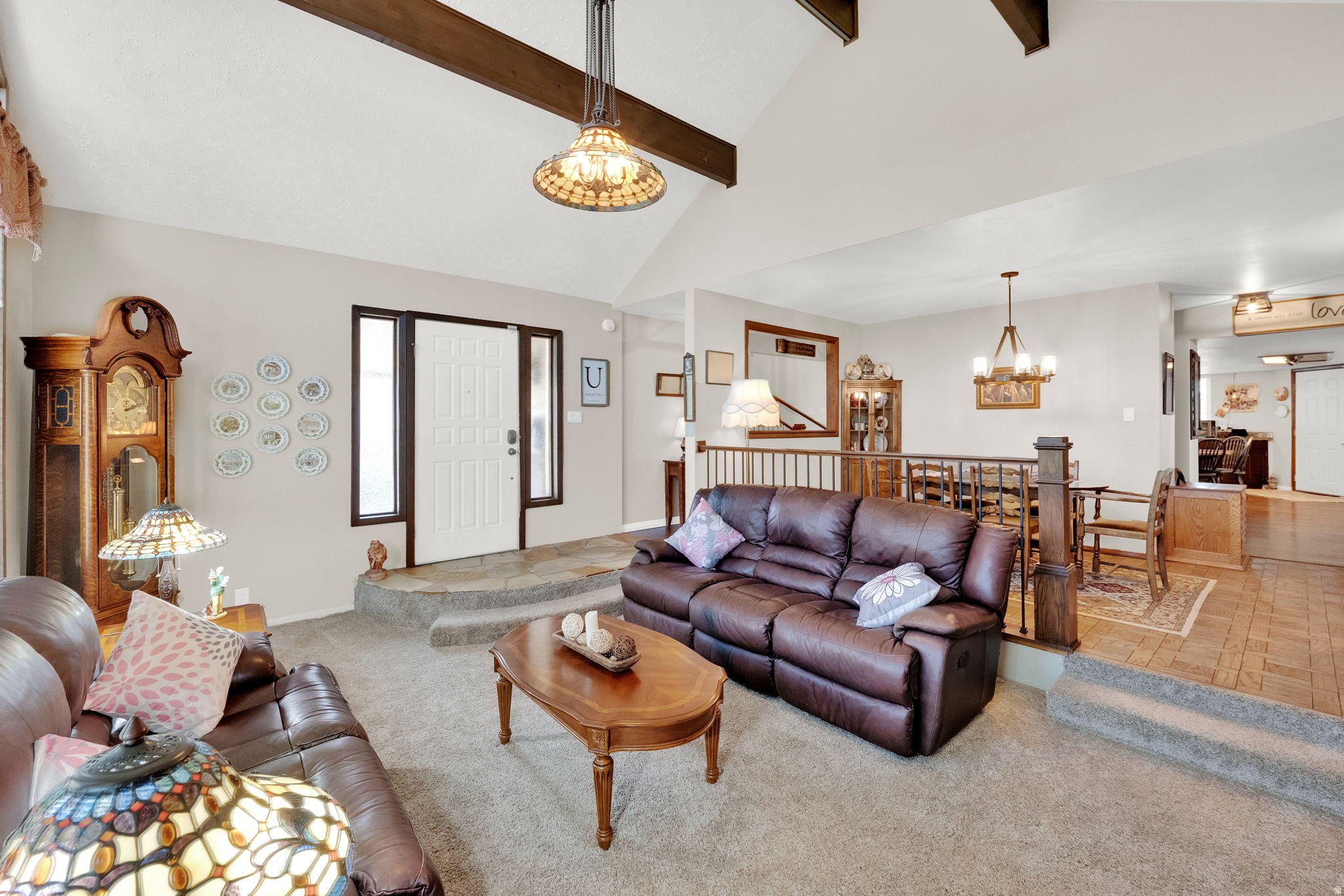 HOLMES ESTATES - Residential