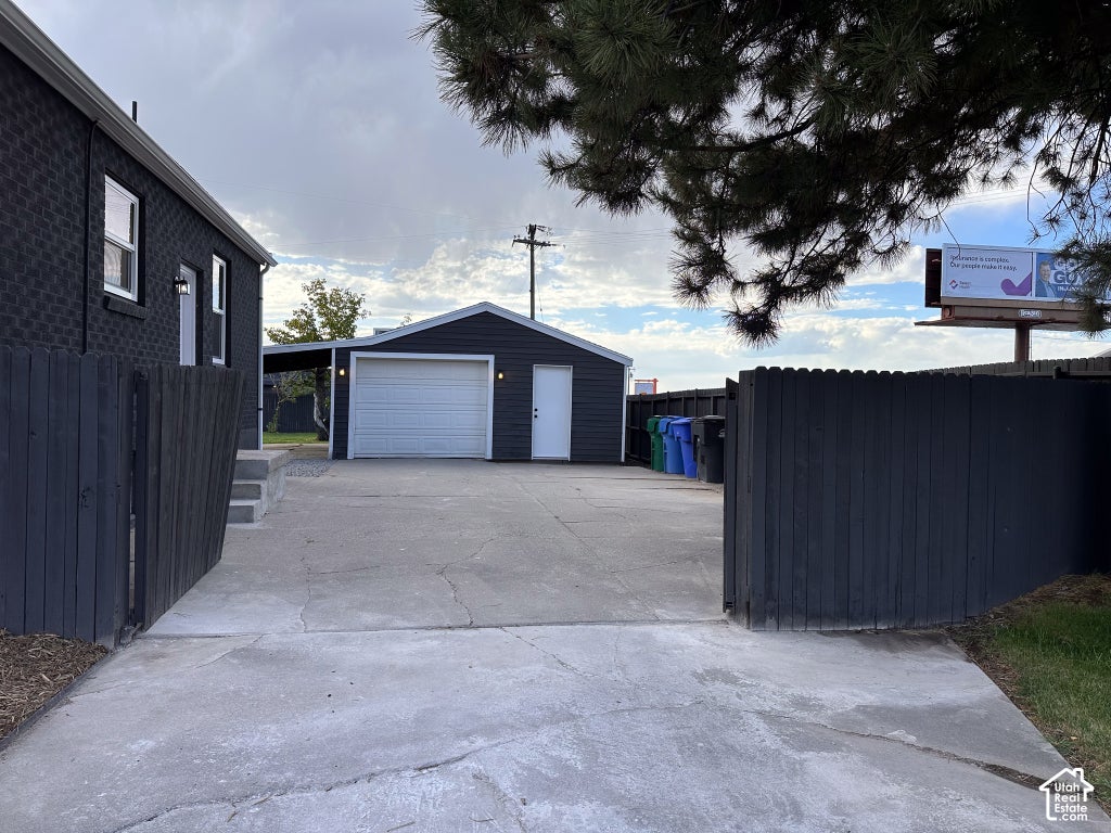 Photo of 3310 S 3130 E, Millcreek, UT 84109 (MLS # 2190613)