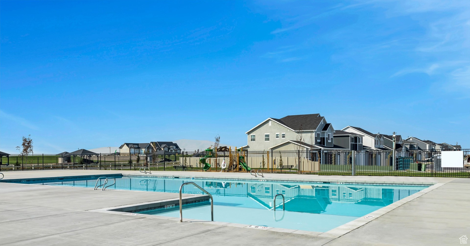 1792 W Parkview Dr, Syracuse, Utah image 25