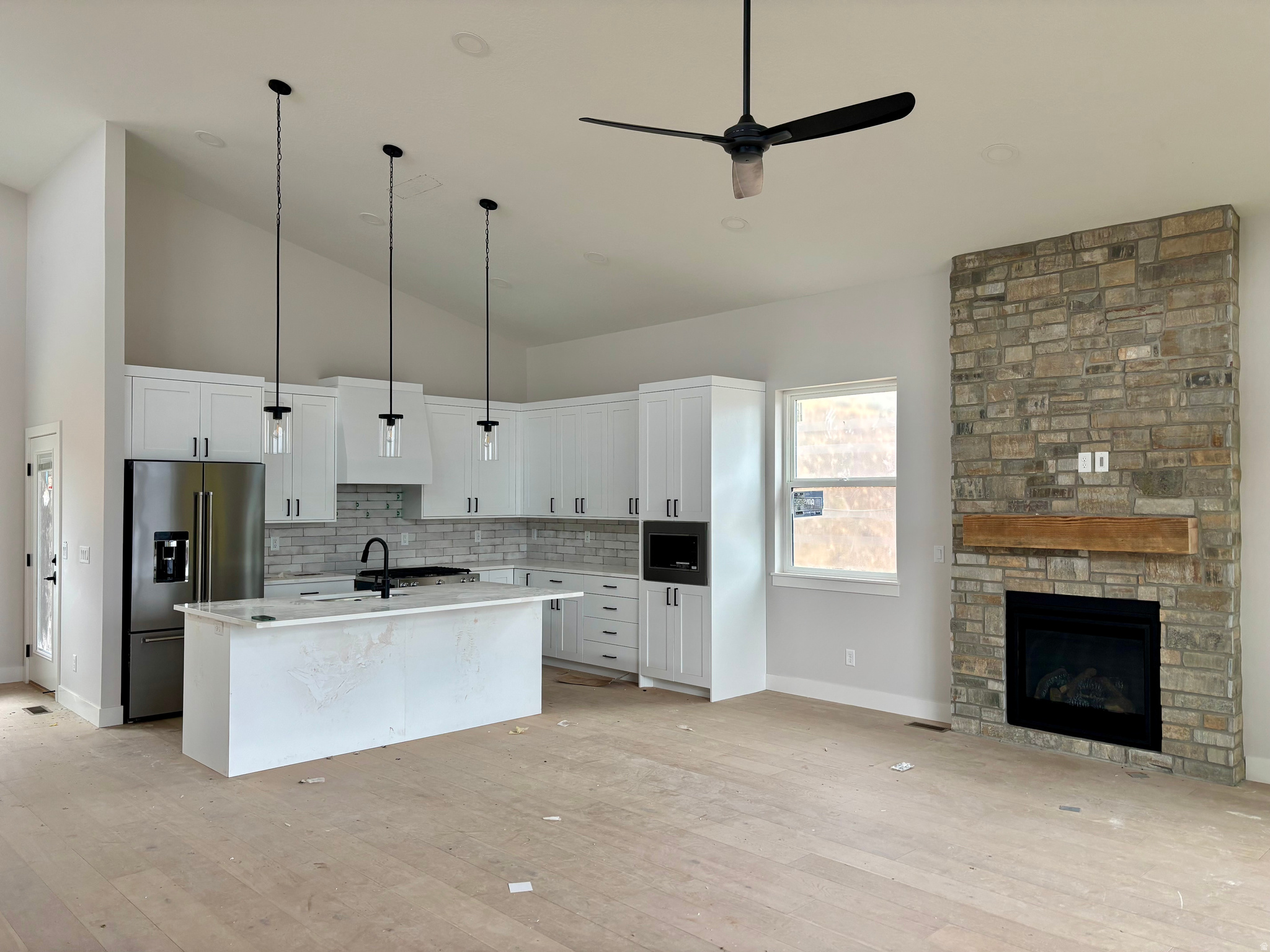 THE BRIDGES - Residential