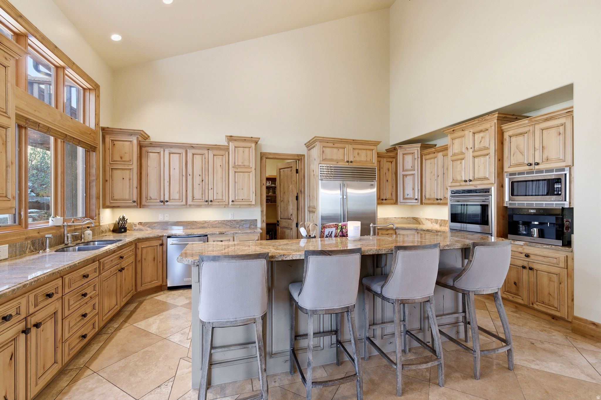 PINEBROOK - Residential