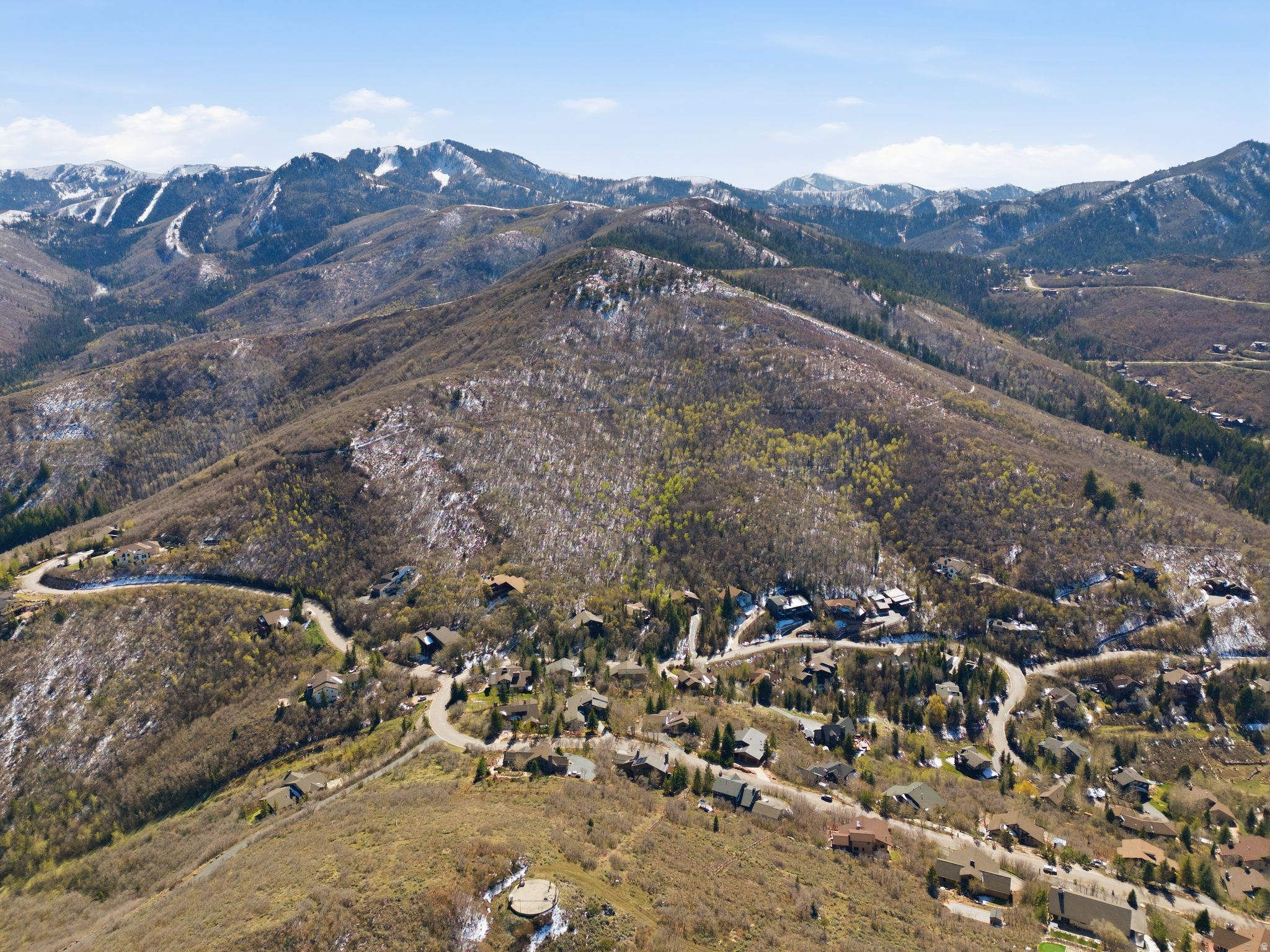 PINEBROOK - Residential