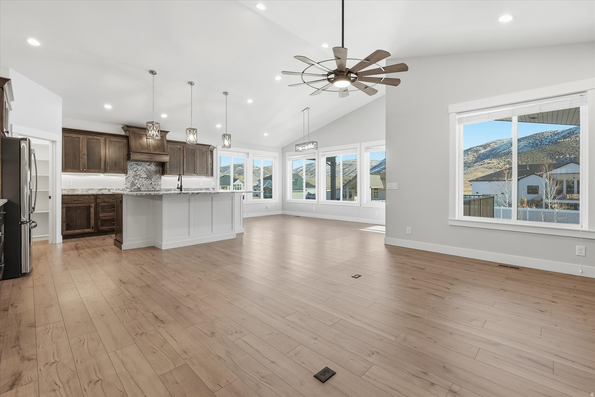 MAPLE SPRINGS - Residential