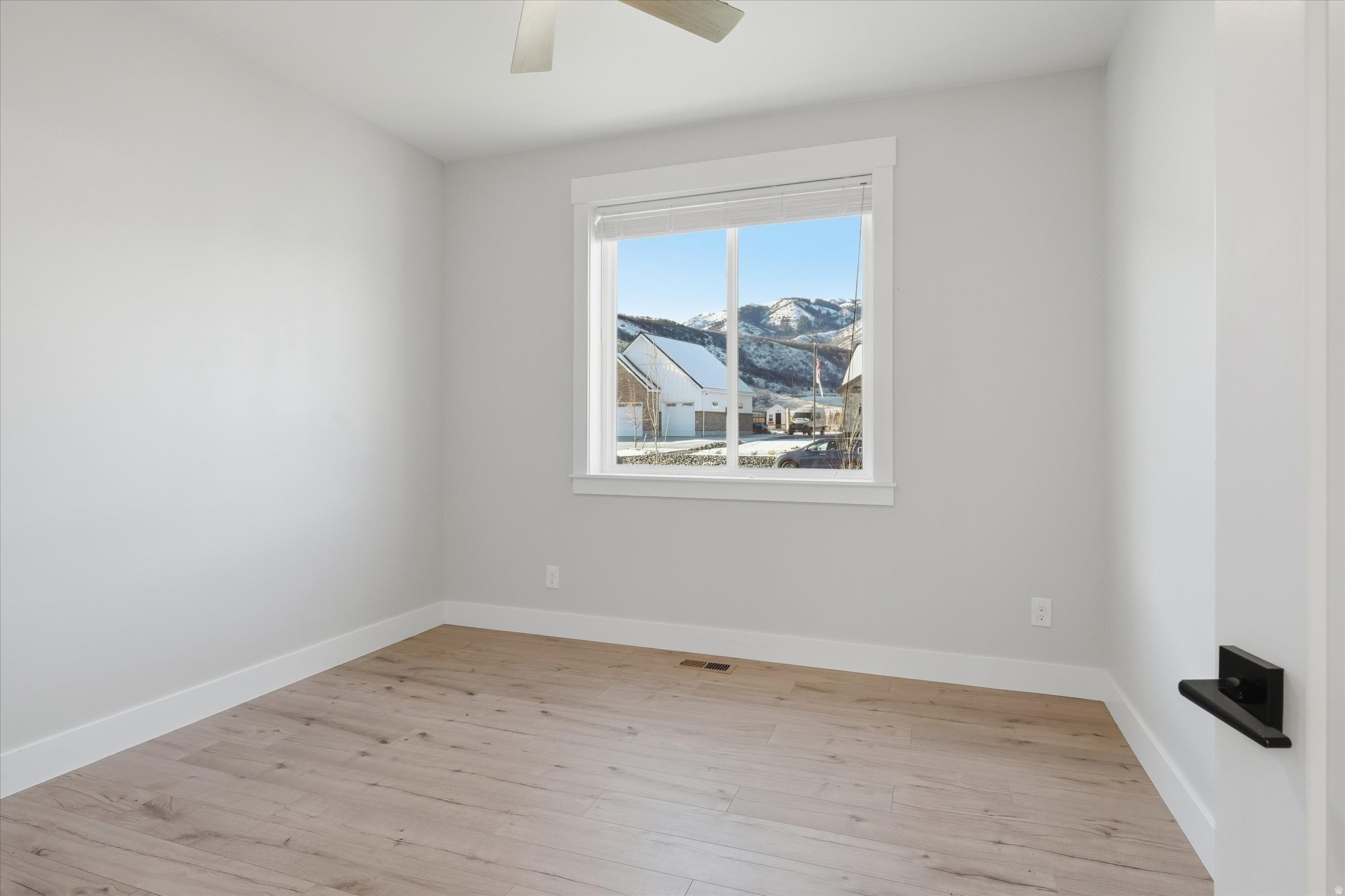 MAPLE SPRINGS - Residential