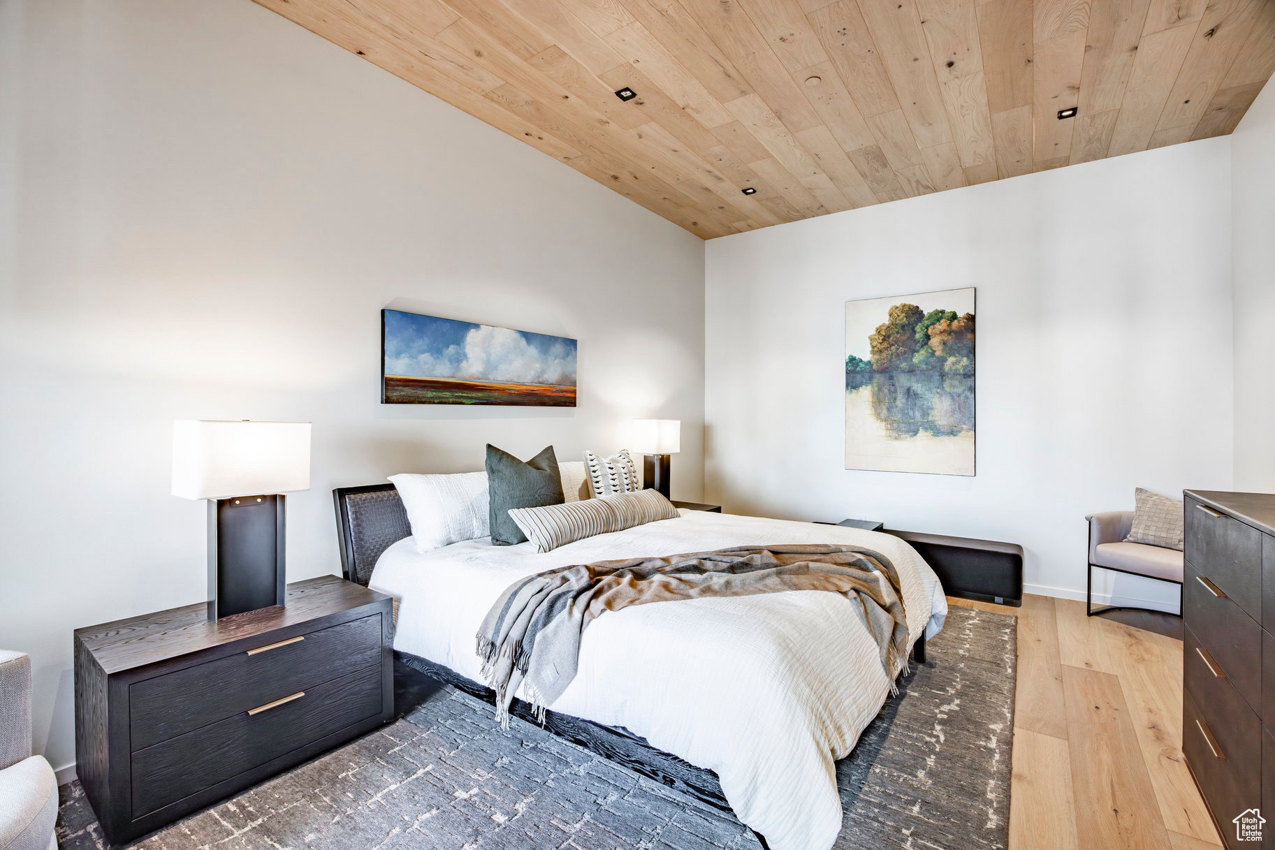 HOLLADAY HILLS - Residential