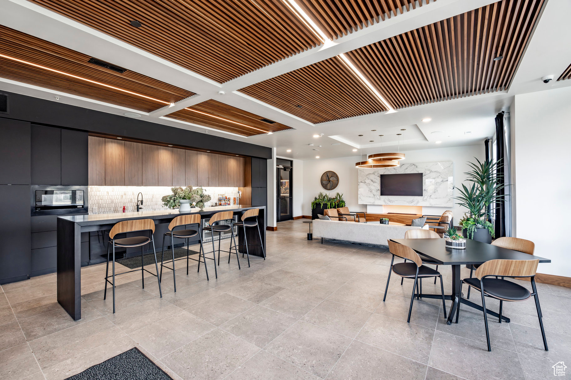 HOLLADAY HILLS - Residential