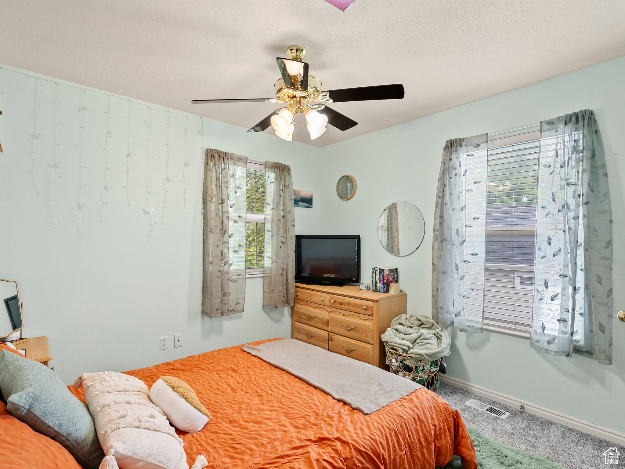 ASH POINT AT SADDLE ROCK RANCH - Residential