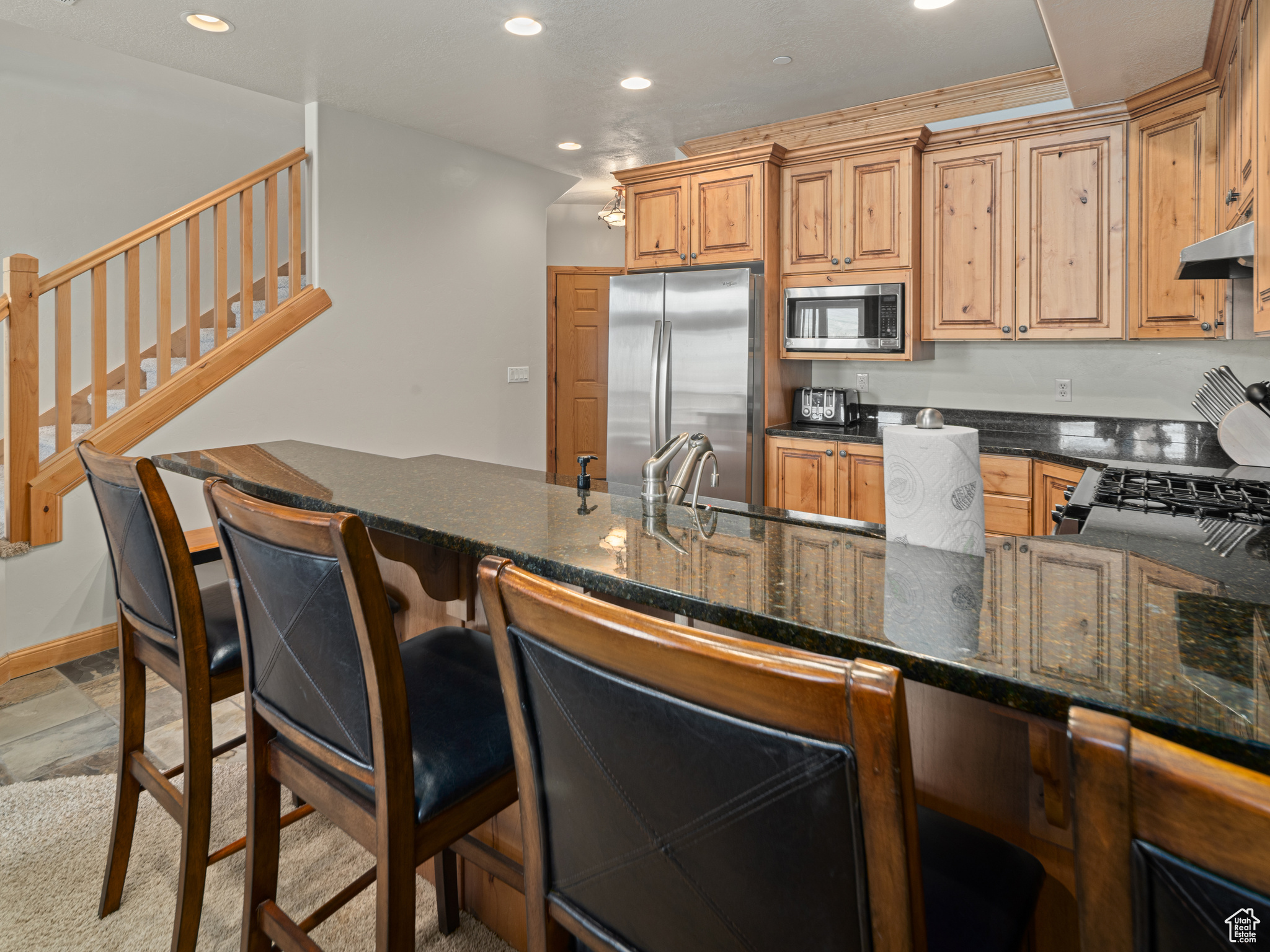 LAKESIDE VILLAGE - Residential