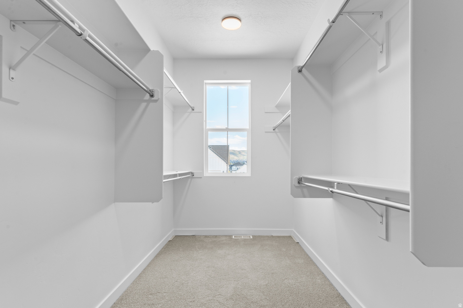 HIDDEN OAKS COLLECTION 605 - Residential