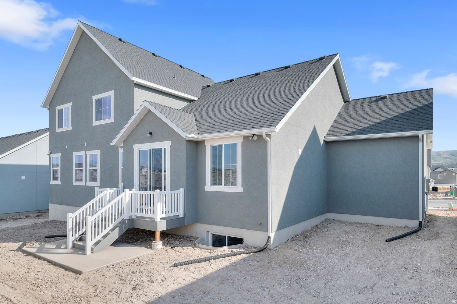 HIDDEN OAKS COLLECTION 605 - Residential