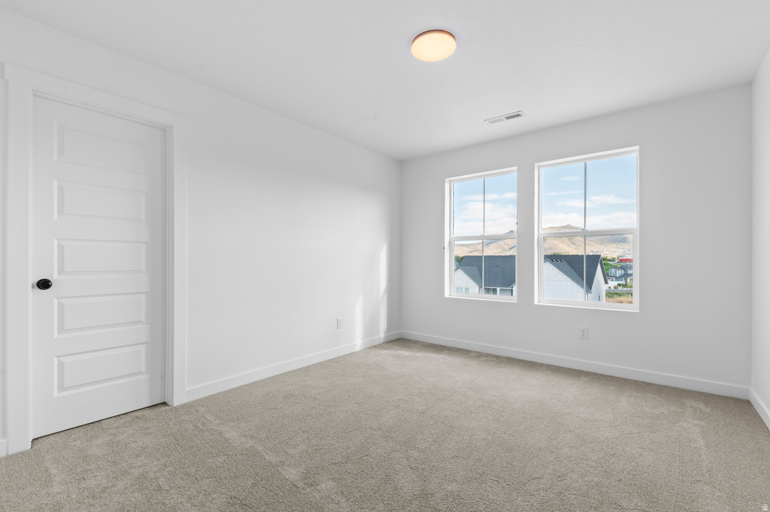 HIDDEN OAKS COLLECTION 605 - Residential