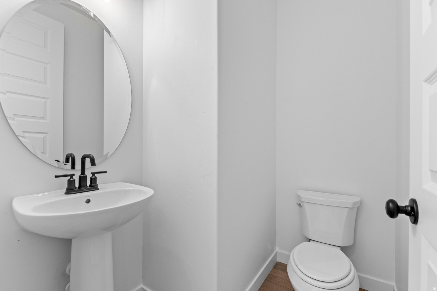 HIDDEN OAKS COLLECTION 605 - Residential