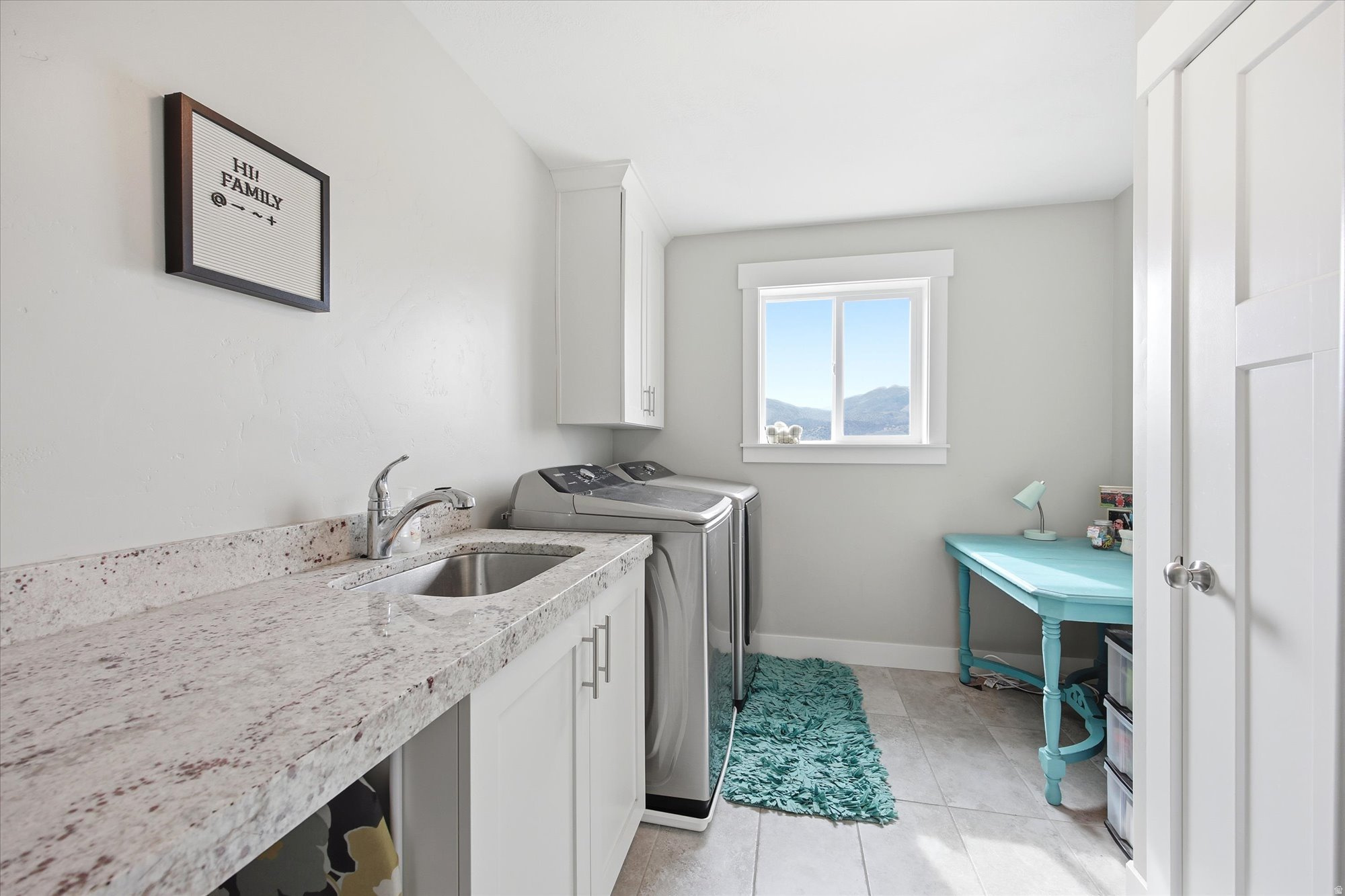THE RIDGE - Residential