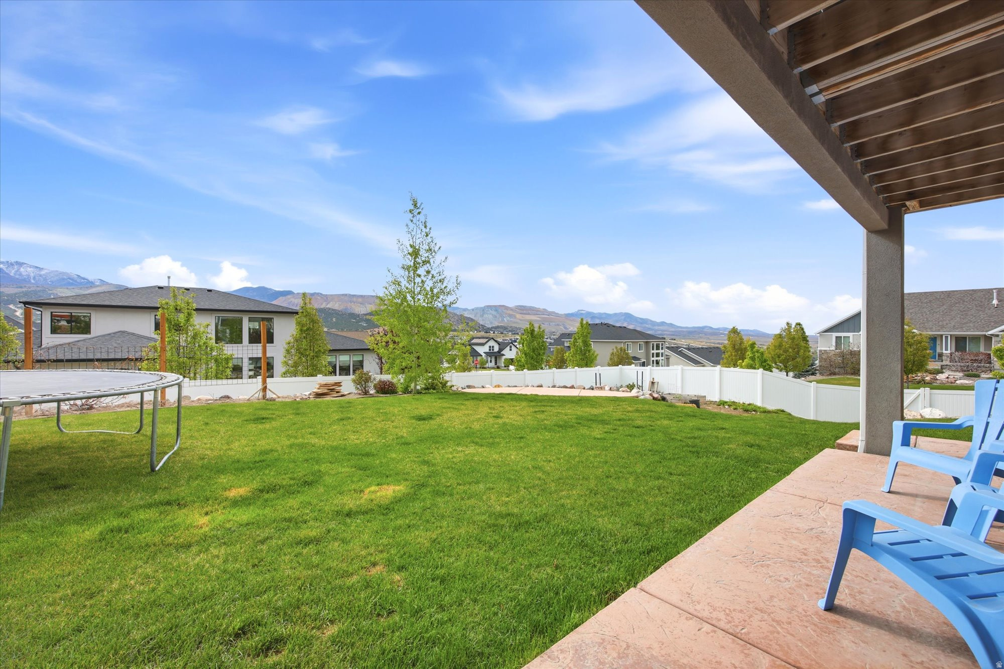THE RIDGE - Residential