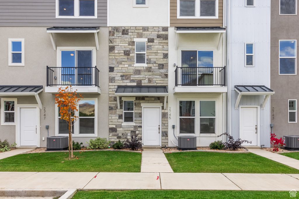 Photo of 2745 E 1060 S, Spanish Fork, UT 84660 (MLS # 2119540)