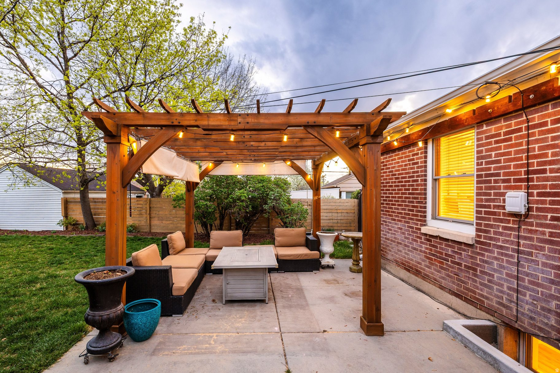 HIGHLAND PARK - Residential