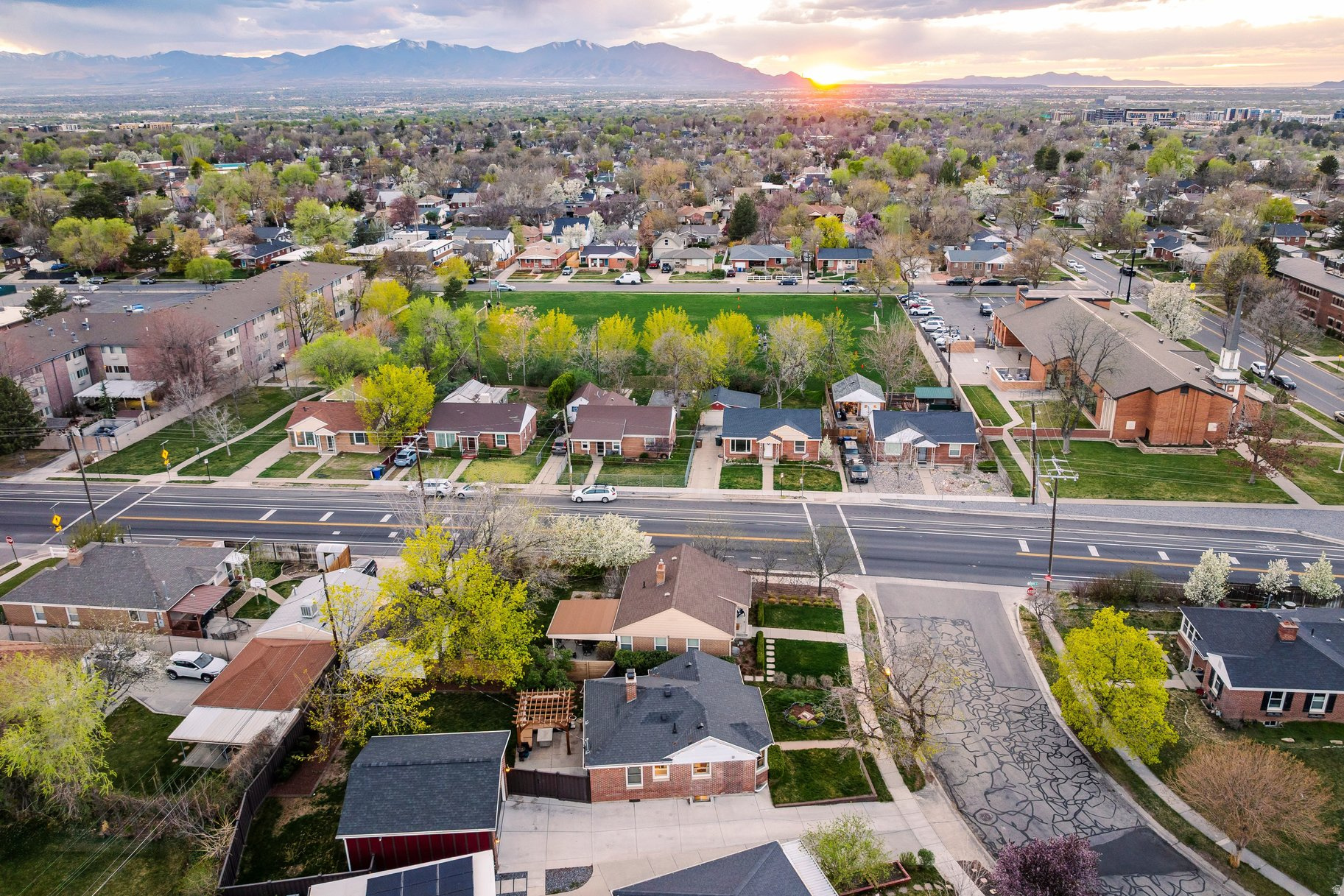 HIGHLAND PARK - Residential