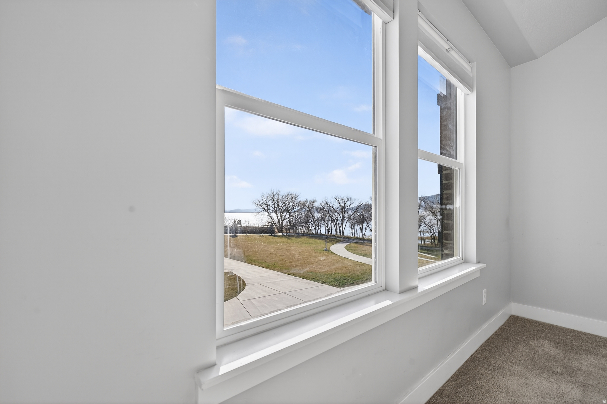 VINEYARD - Residential