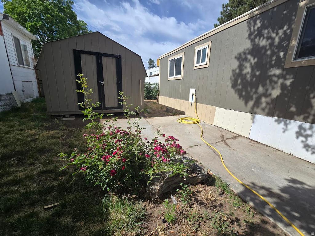 Photo of 313 W 500 N, Tooele, UT 84074 (MLS # 2165820)