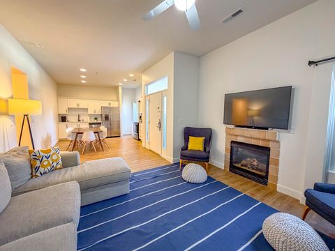 Tiny photo for 1999 W CANYON VIEW DR #39, Saint George, UT 84770 (MLS # 2134675)