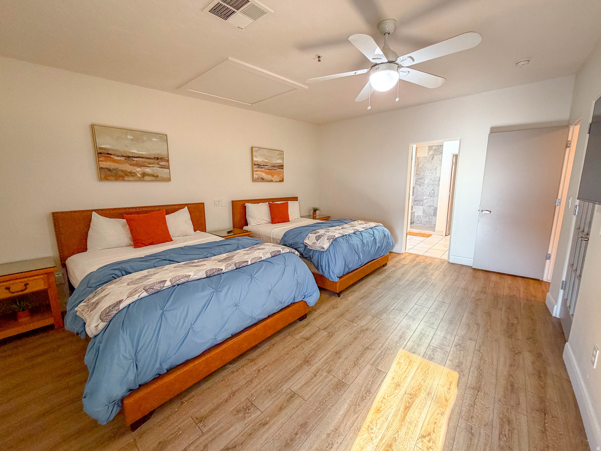 AMIRA AT GREEN VALLEY - Residential