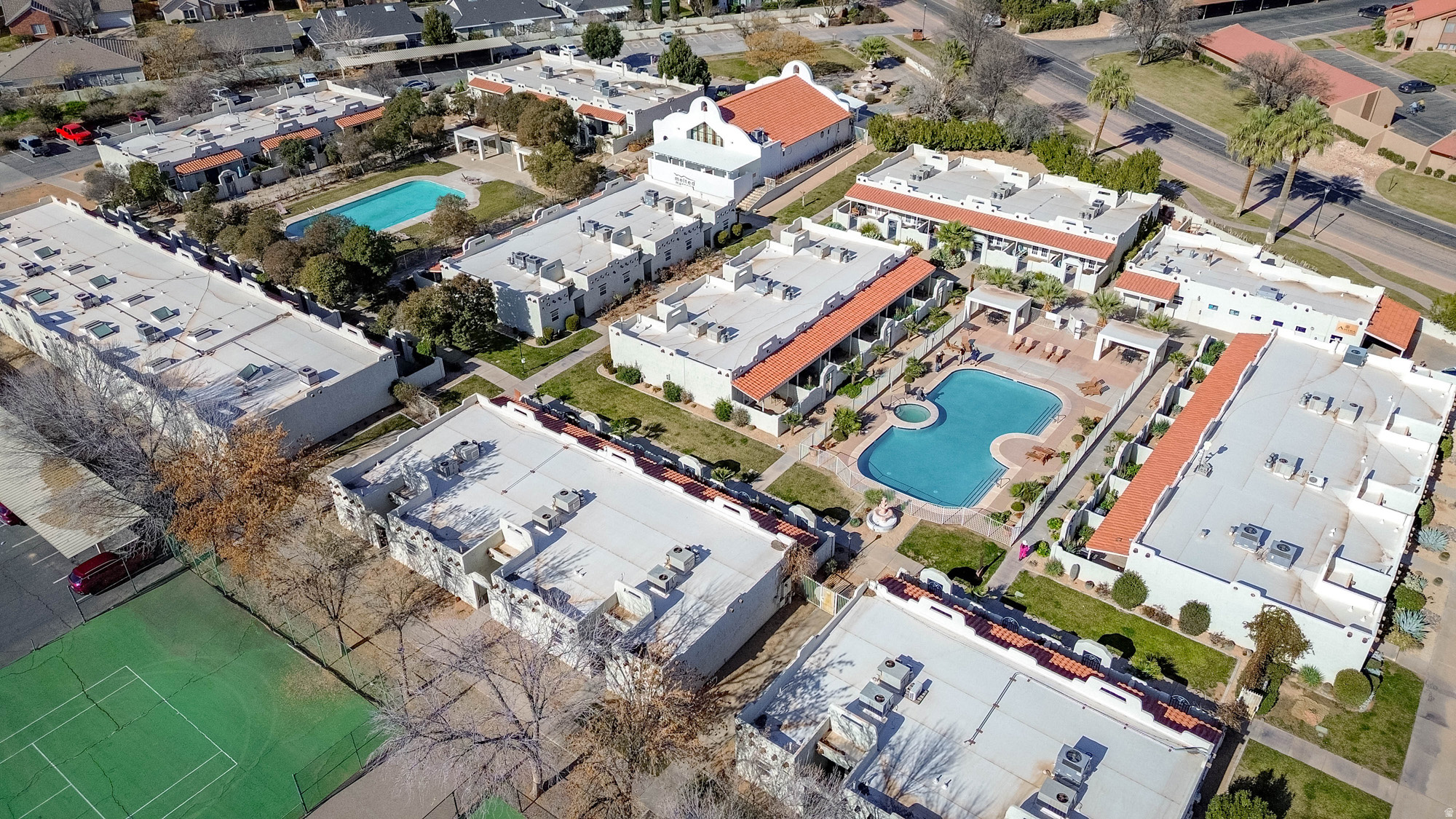 AMIRA AT GREEN VALLEY - Residential