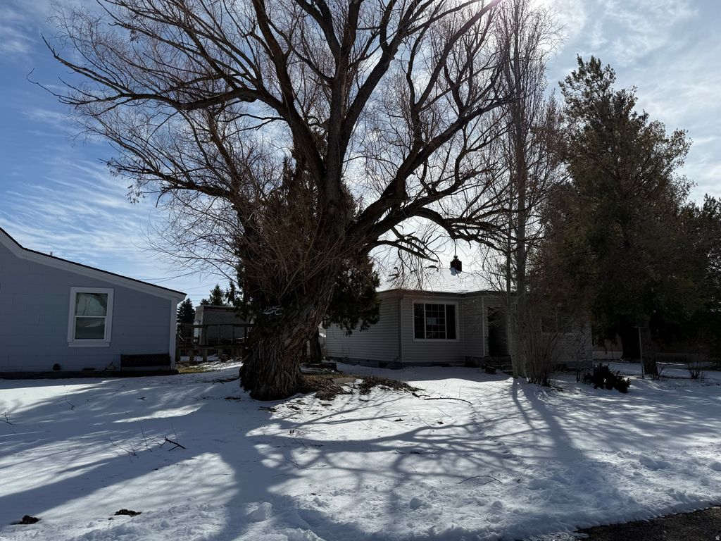 Photo of 75 S 2ND W, Bancroft, ID 83217 (MLS # 2138970)