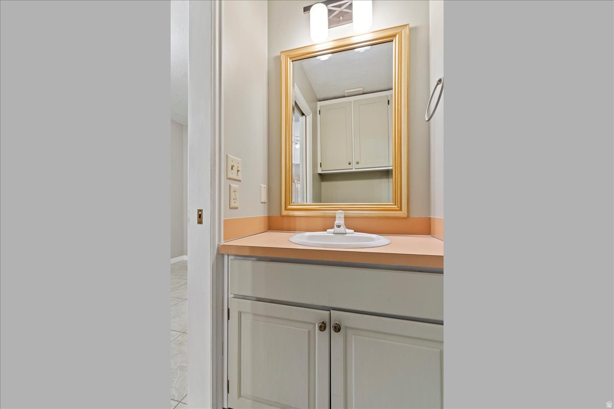 WHITE BARN - Residential