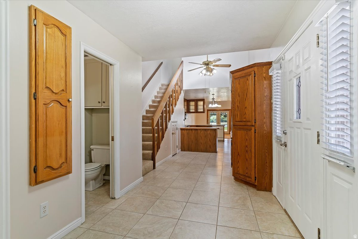 WHITE BARN - Residential