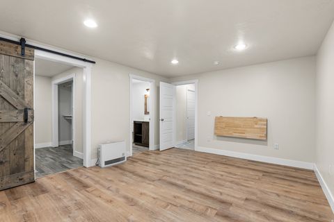 Tiny photo for 24 W APPLE SEED LN, Santaquin, UT 84655 (MLS # 2134261)