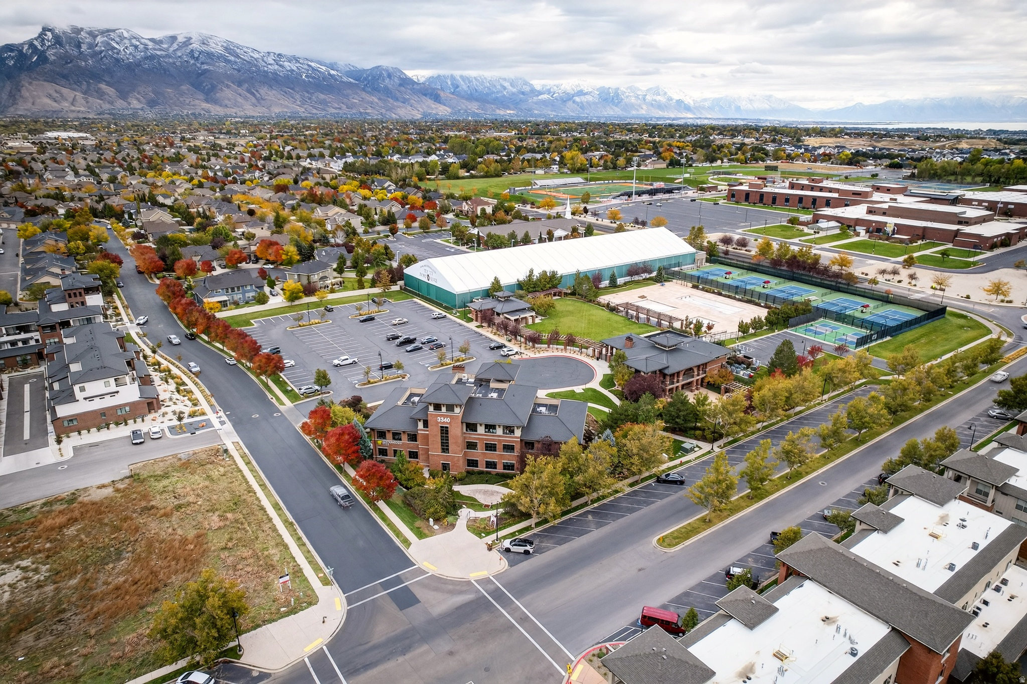 IVORY RIDGE - Residential