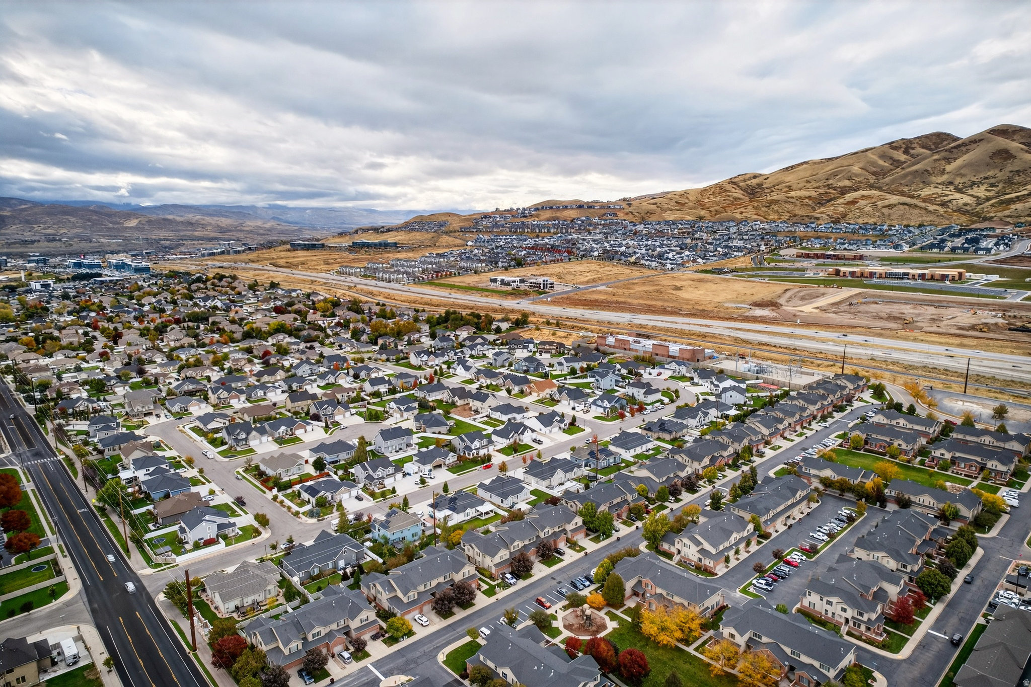 IVORY RIDGE - Residential