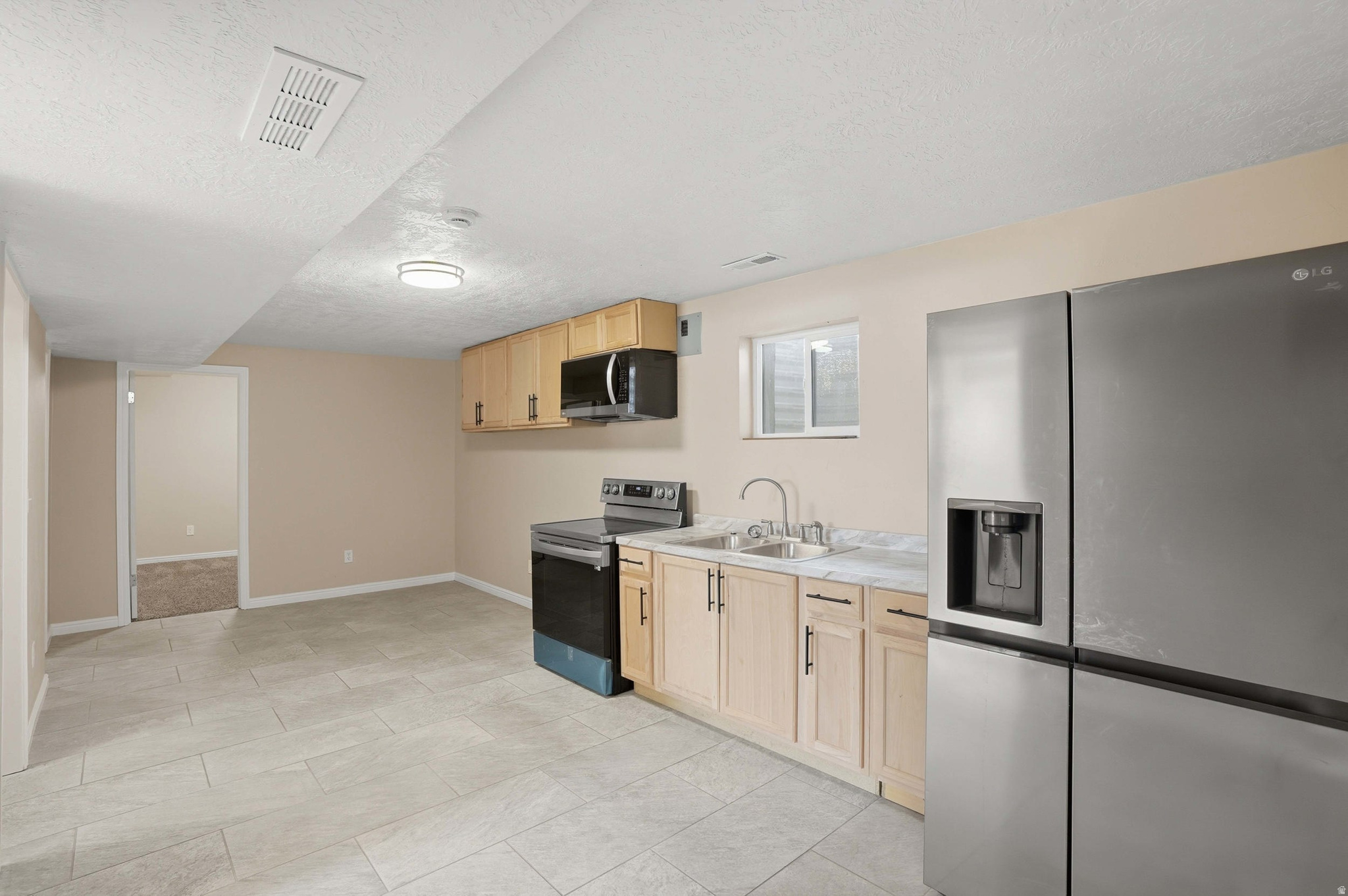 MEADOW HTS - Residential