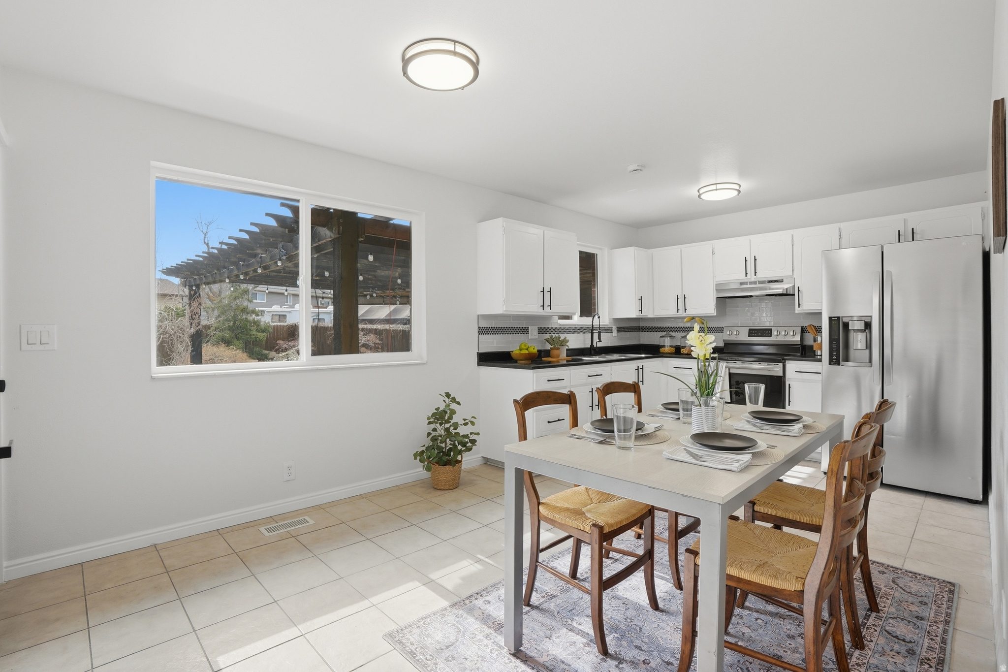 MEADOW HTS - Residential