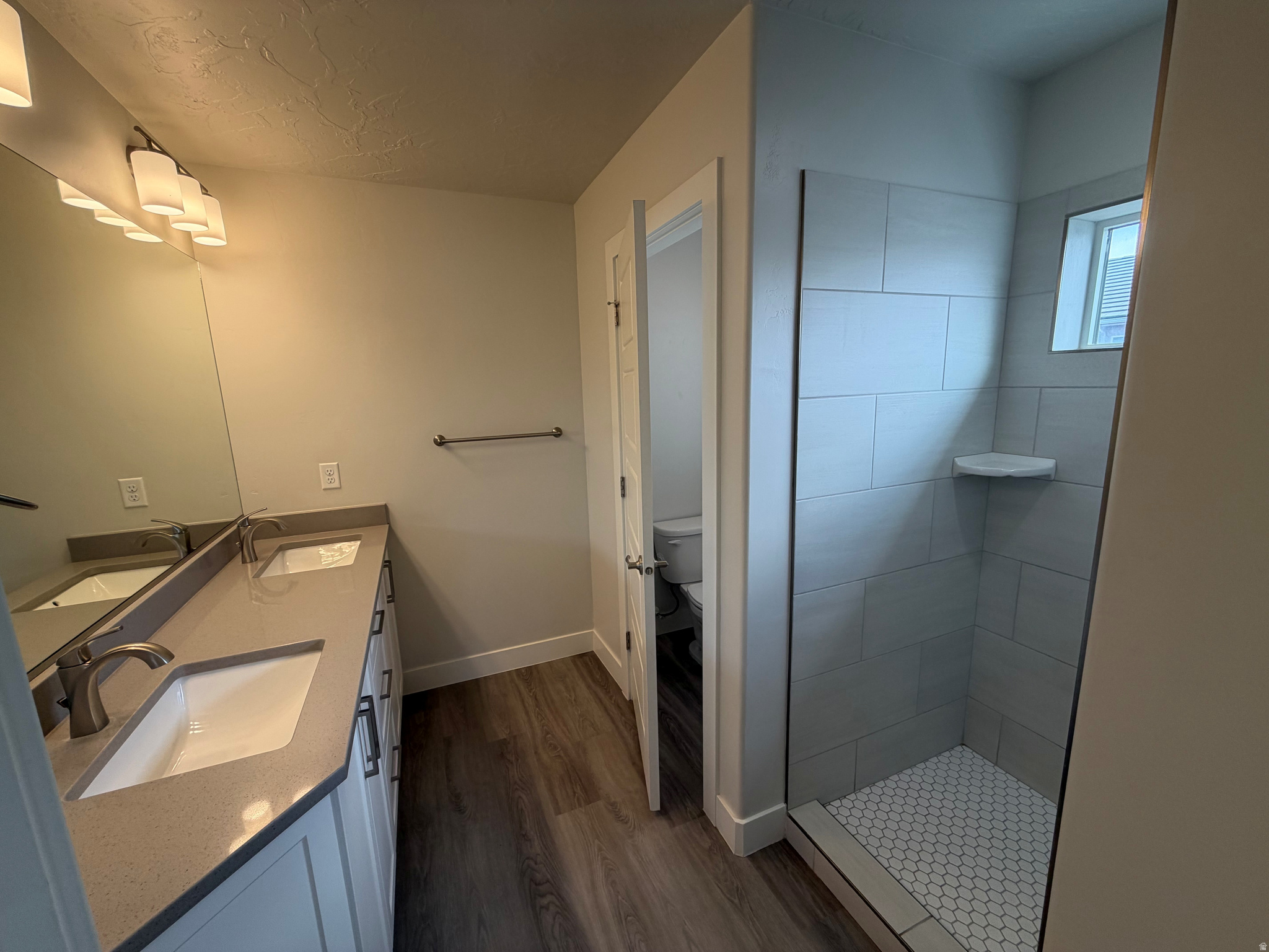 MUSTANG VALLEY TOWNHOMES PH 1 - Residential