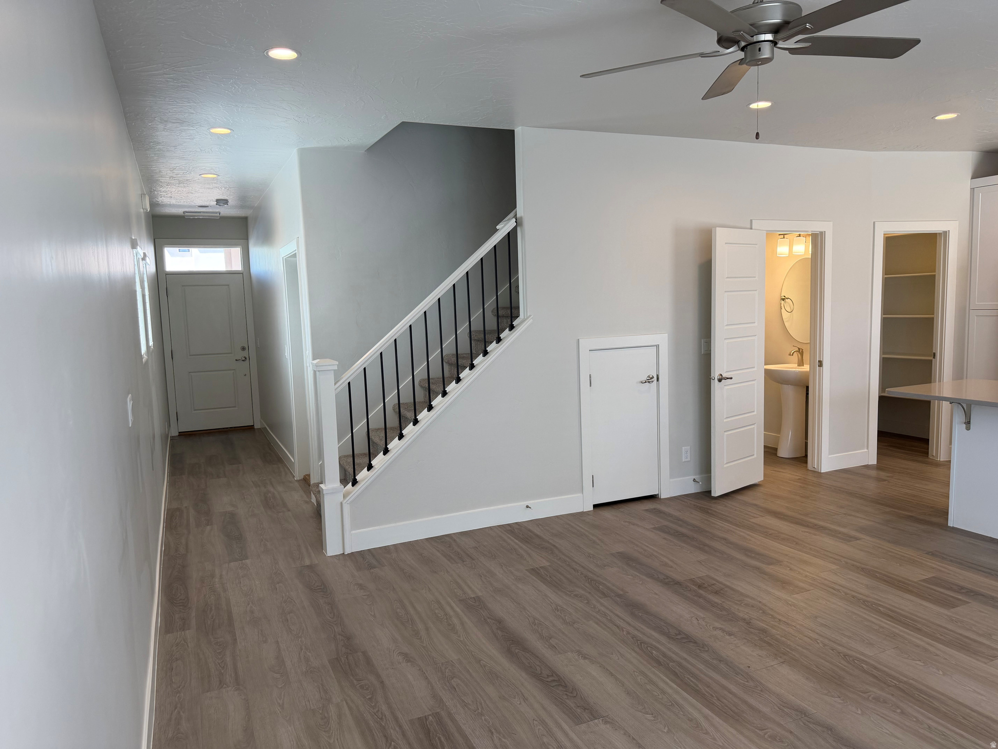 MUSTANG VALLEY TOWNHOMES PH 1 - Residential