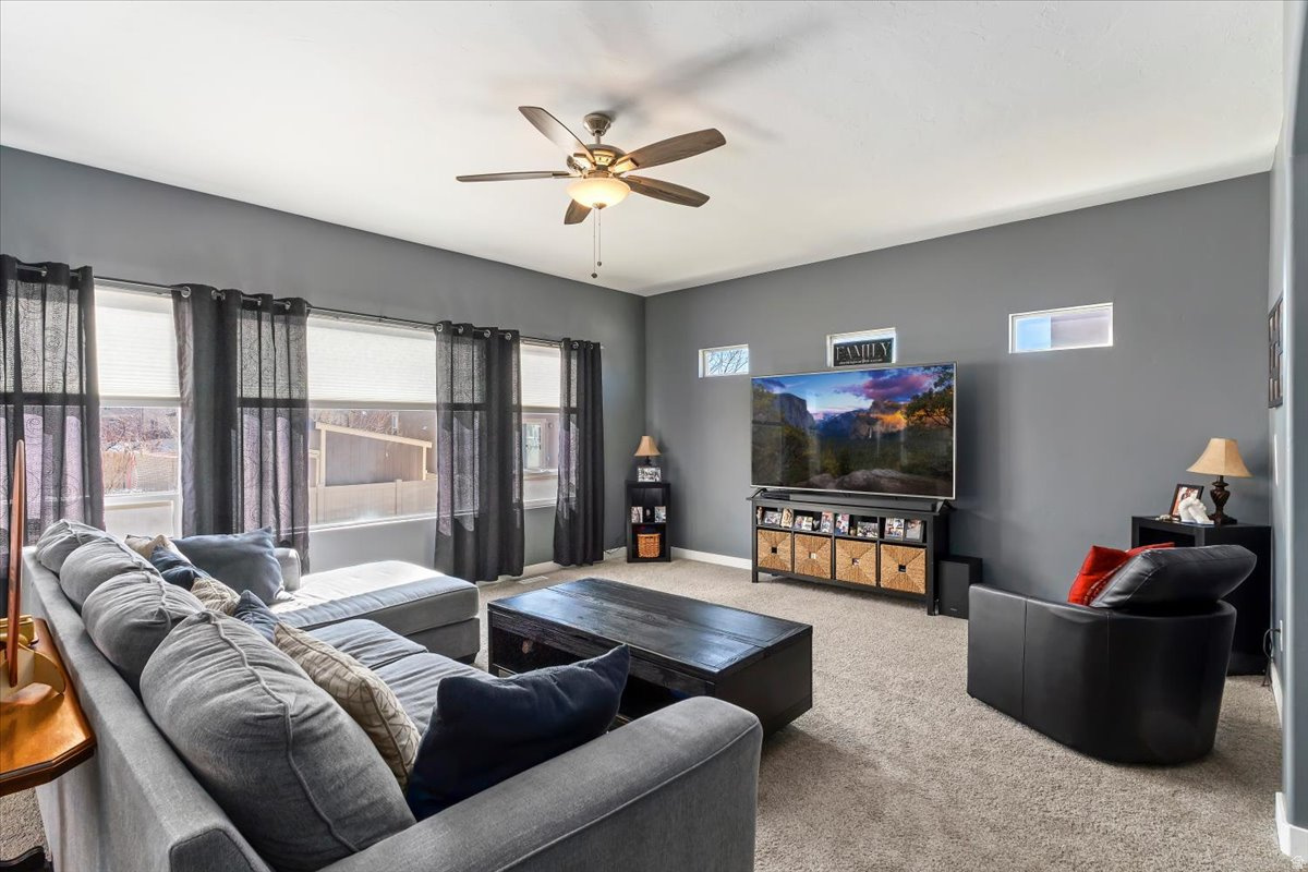 STANSBURY PLACE - Residential