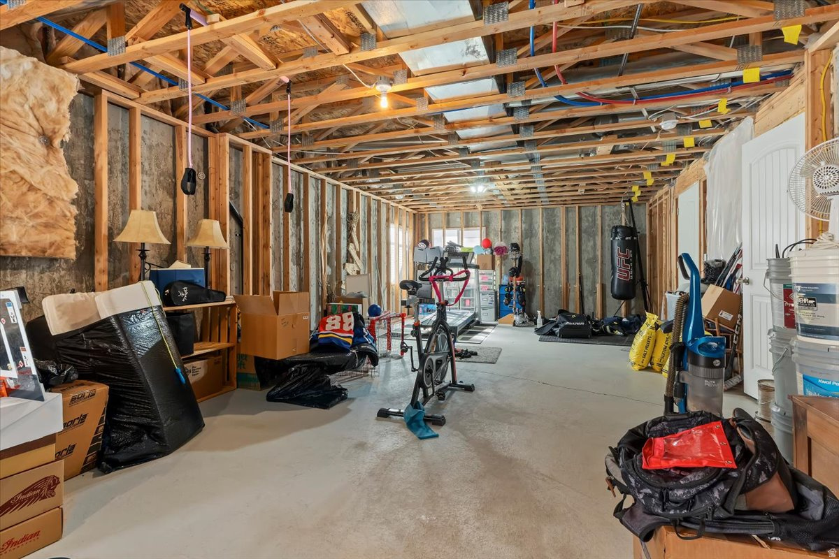 STANSBURY PLACE - Residential