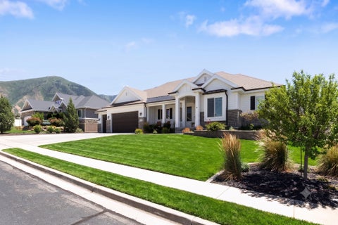 Tiny photo for 436 E 1220 S, Salem, UT 84653 (MLS # 2125706)