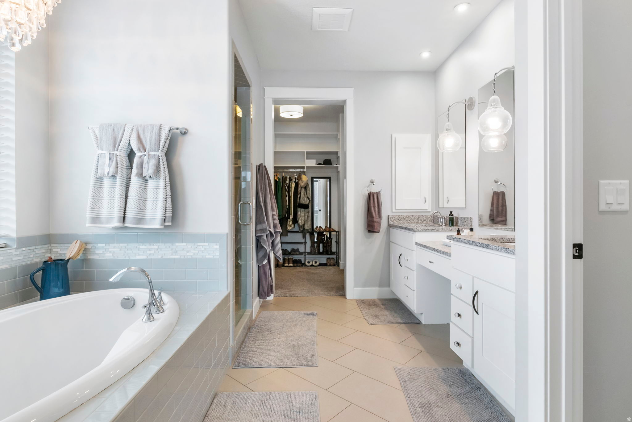 MOUNTAIN VIEW - Residential