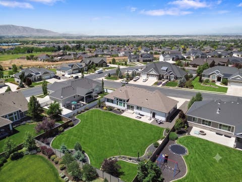 Tiny photo for 436 E 1220 S, Salem, UT 84653 (MLS # 2125706)