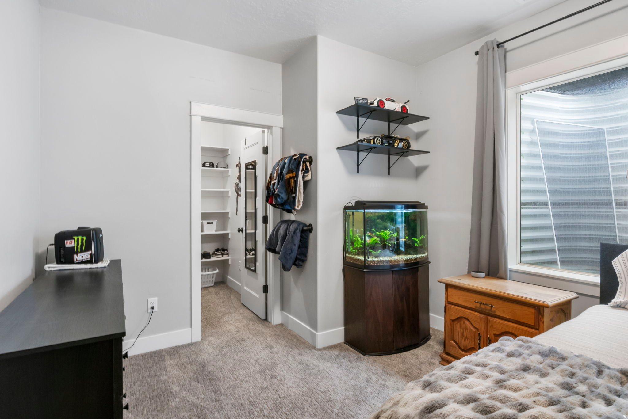 MOUNTAIN VIEW - Residential