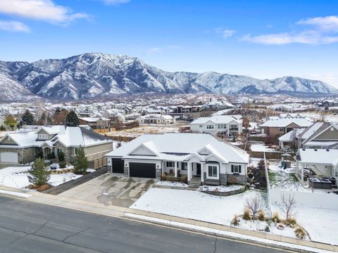 Tiny photo for 436 E 1220 S, Salem, UT 84653 (MLS # 2125706)