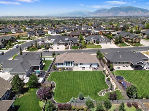Tiny photo for 436 E 1220 S, Salem, UT 84653 (MLS # 2125706)